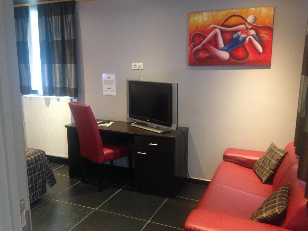Apparthotel Belle Vue La Louviere Ngoại thất bức ảnh